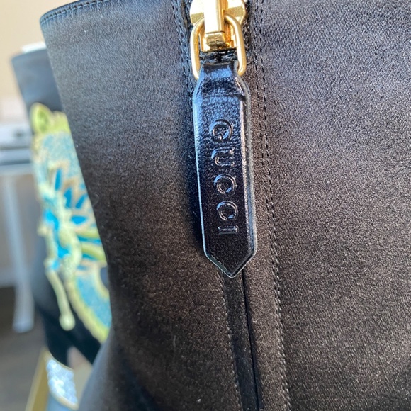 Gucci Embroidered Satin Boots with removable crystal bows and heels  sz38 - Picture 8 of 15